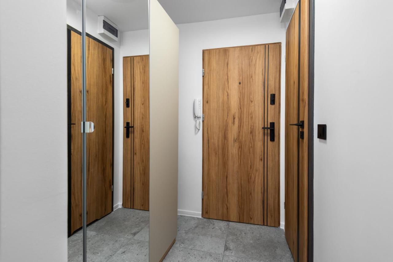 גליביצ'ה Kairos Apartments - Silver - Darmowy Parking, Scisle Centrum מראה חיצוני תמונה
